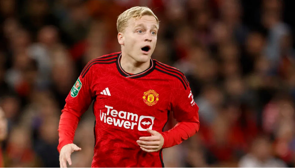 Manchester-United-diklaim-akan-segera-melepas-Donny-van-de-Beek-ke-Girona